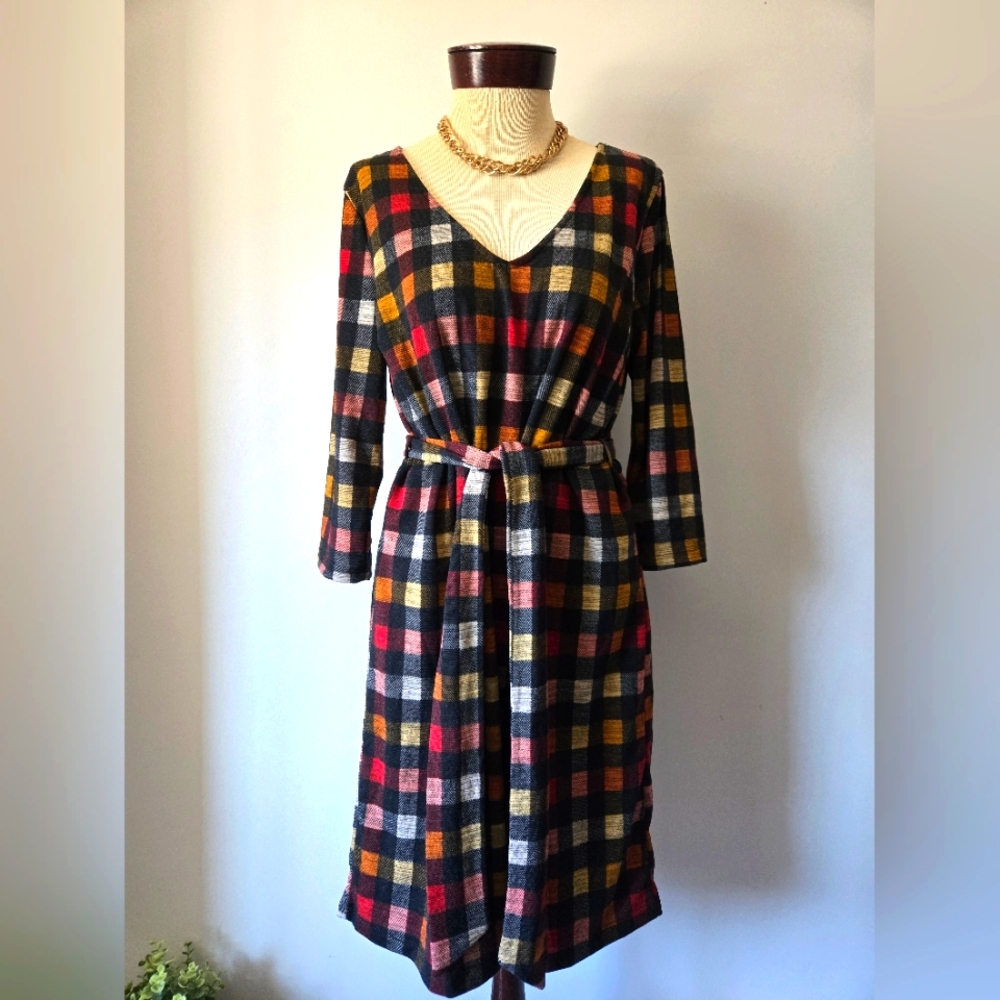 GILLI Multicolor Plaid V-Neck Midi Belted Dress. Size XL